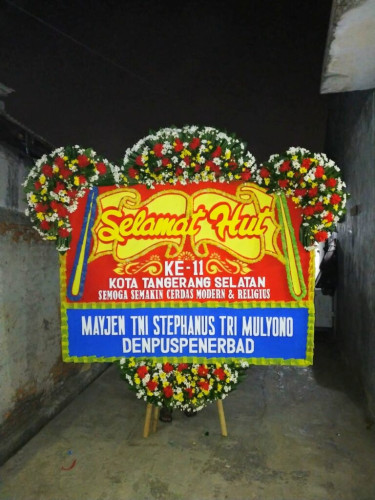 Bunga Papan Congratulation Cikatomas